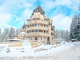 Festa Winter Palace Hotel