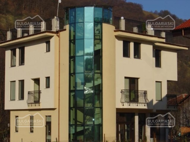 Zornitsa Hotel1