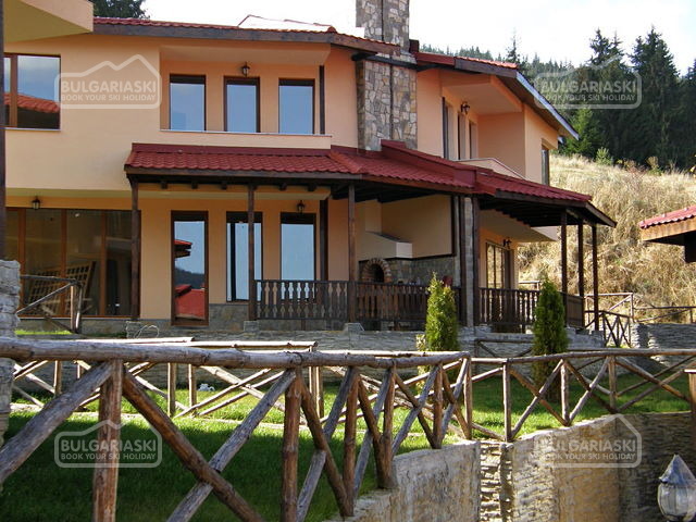 Rodopi Houses Holiday Village4