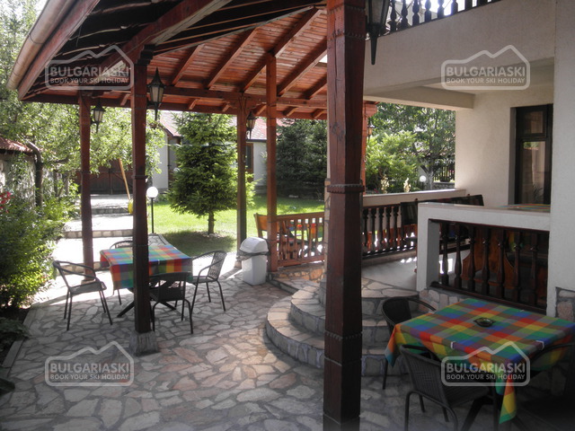 Ikonomov Guest House18