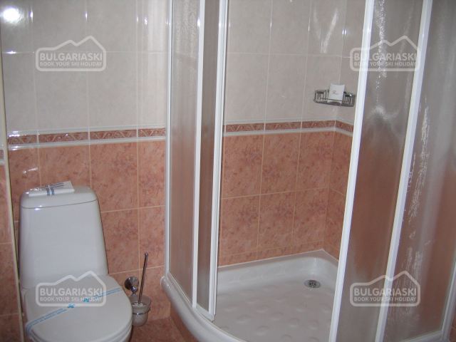 Royal House10
