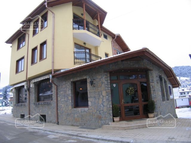 Tourist Hotel2